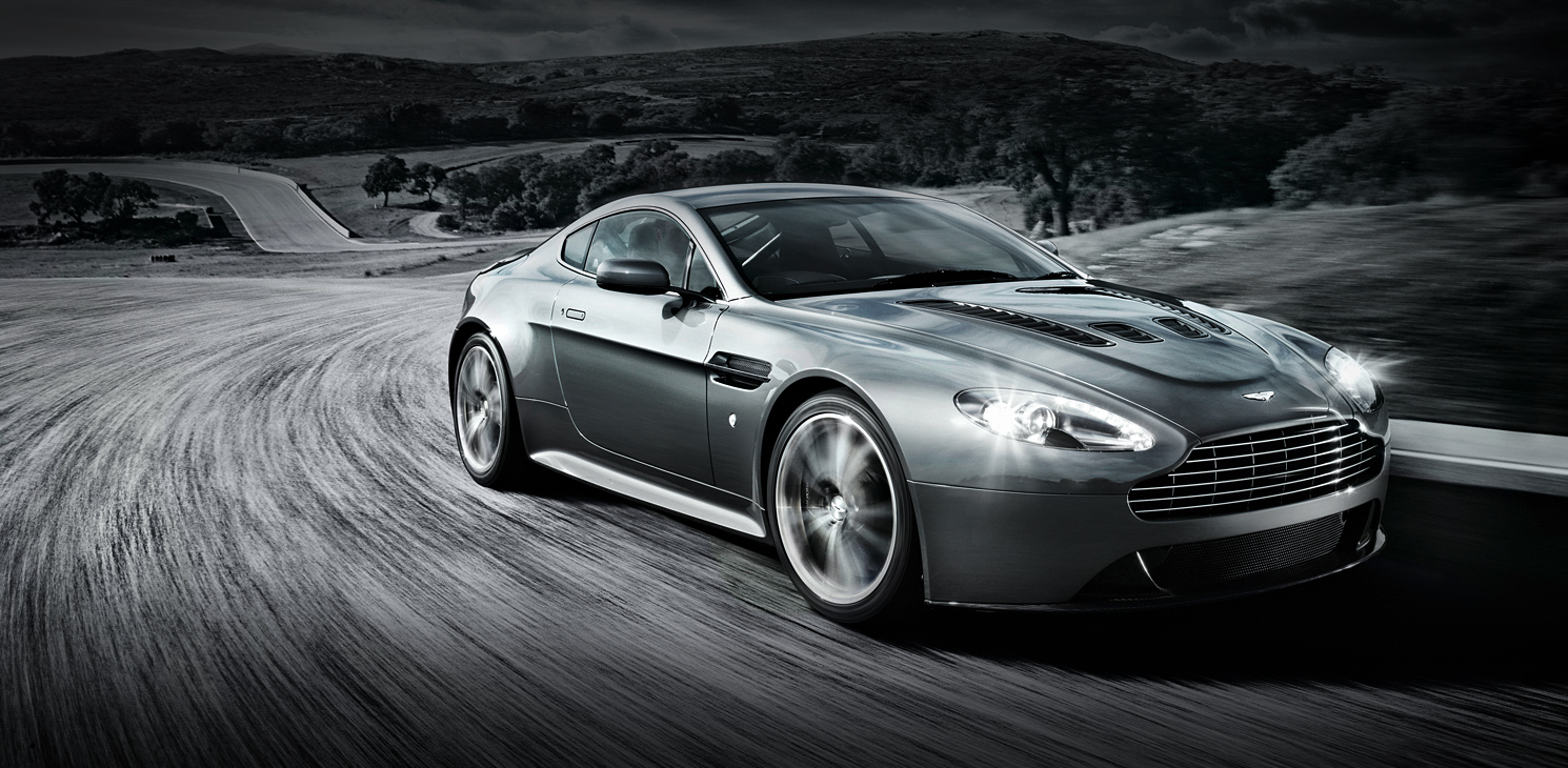 RGA_AstonMartin_Cars_Beauty_V12Vantage_01