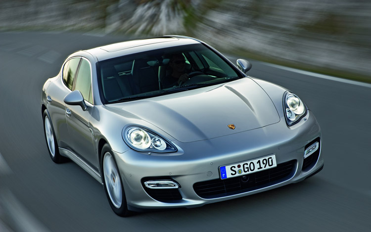 2009-porsche-panamera-turbo-exterior-interior-5