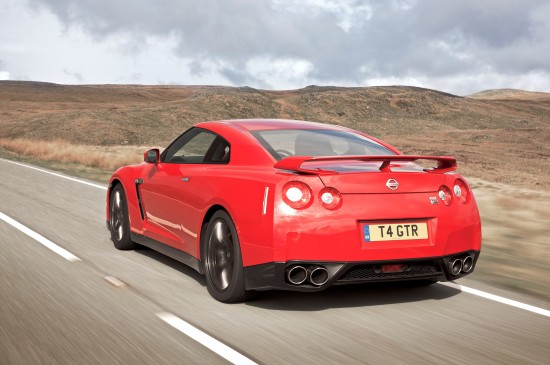 nissan-gt-r-euro-10