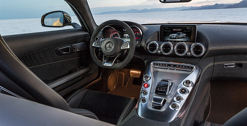 mercedesbenz-amggt-interior.314069